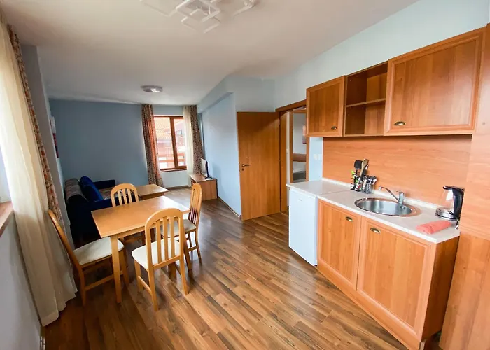 Apartment Evergreen Private 303